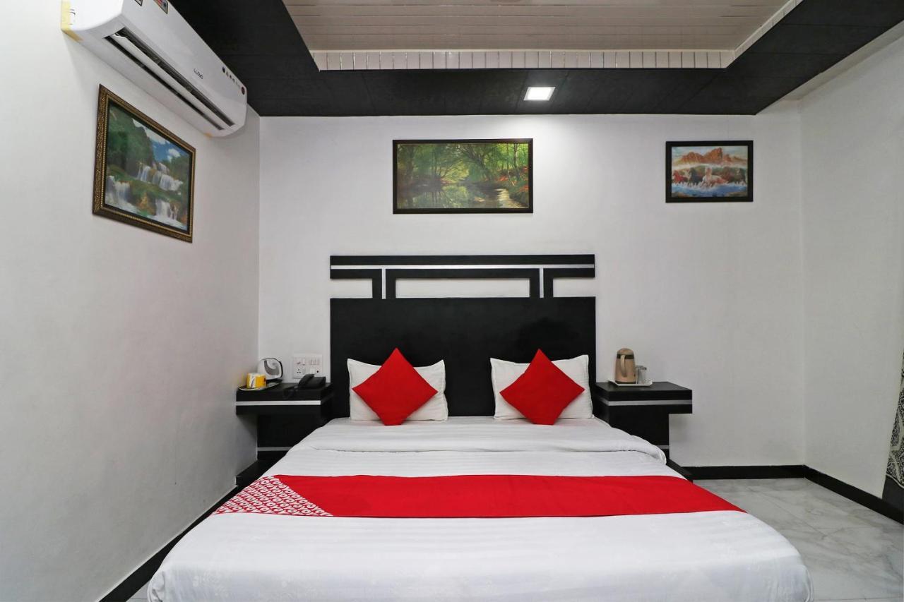 Capital O 4747 Imperial Hotel Katra Katra  Esterno foto