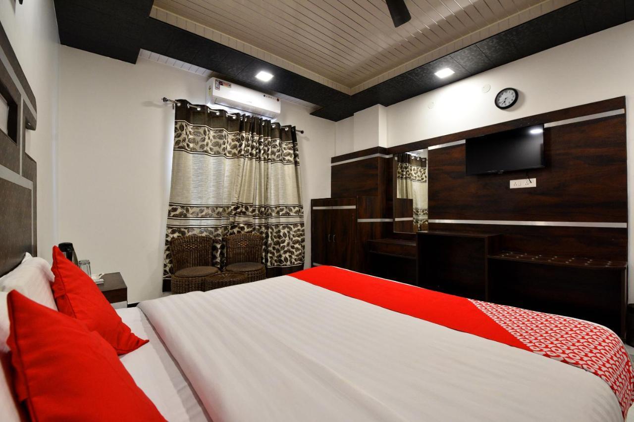 Capital O 4747 Imperial Hotel Katra Katra  Esterno foto